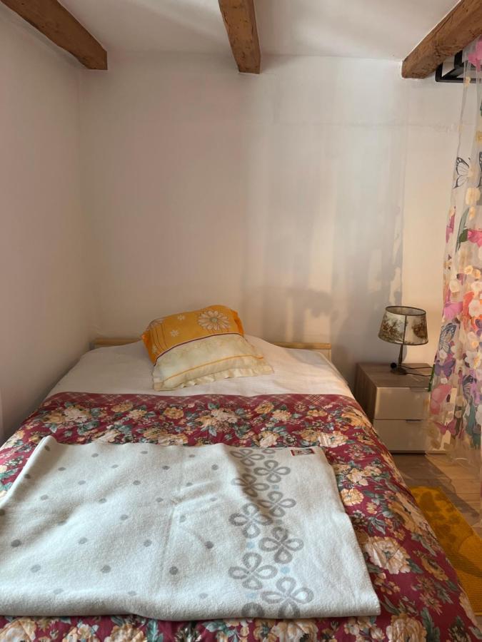 Chambre Papillon Avec Acces Terasse La Neuveville Zewnętrze zdjęcie